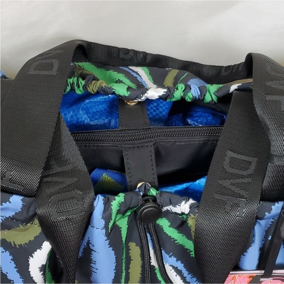 DVF x Target Zebra Multicolor Tote Bag - Picture 2 of 6